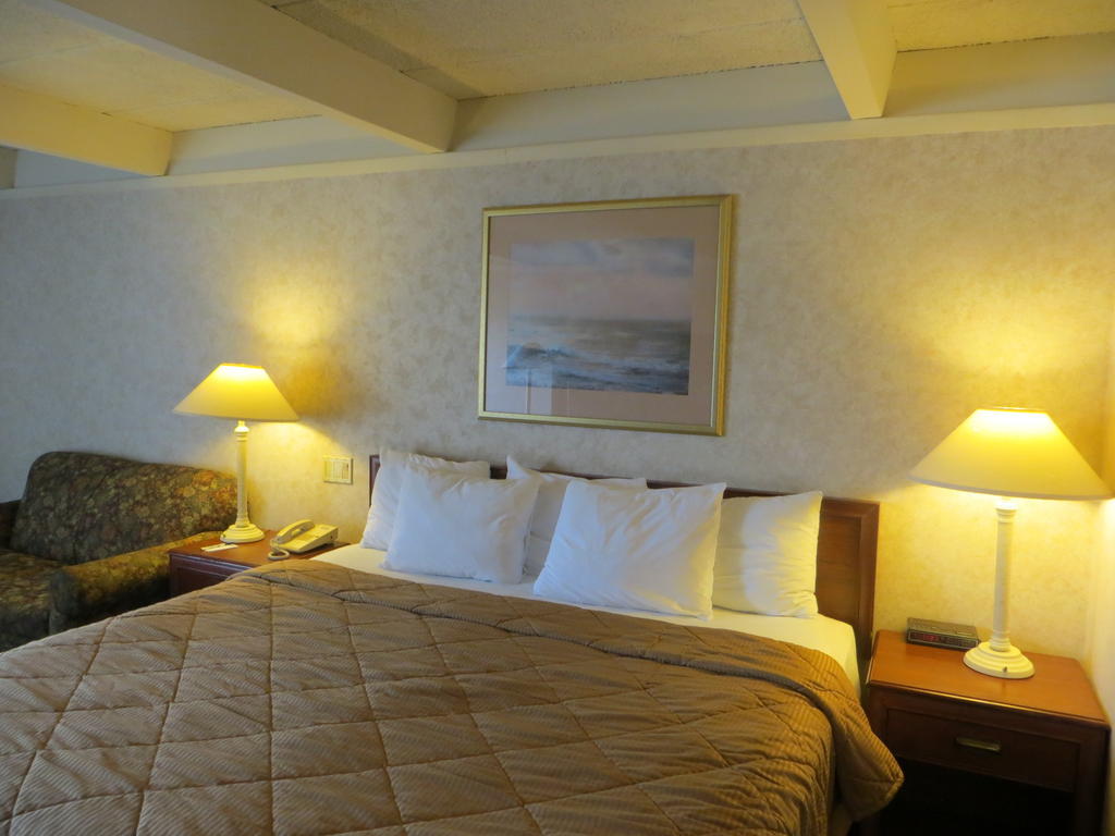 Rodeway Inn Skokie Эванстон Экстерьер фото