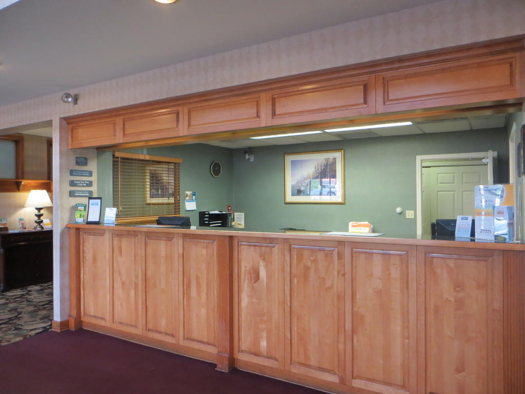 Rodeway Inn Skokie Эванстон Экстерьер фото